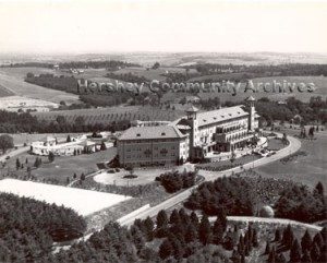 Hotel Hershey and grounds. ca.1935-1940