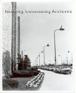 Hershey’s unique Kiss shaped streetlights can be found all along Chocolate Avenue. ca1970-1973