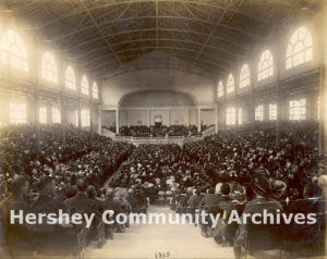 Brethren gather to meet in Hershey’s Convention Hall. June 1915